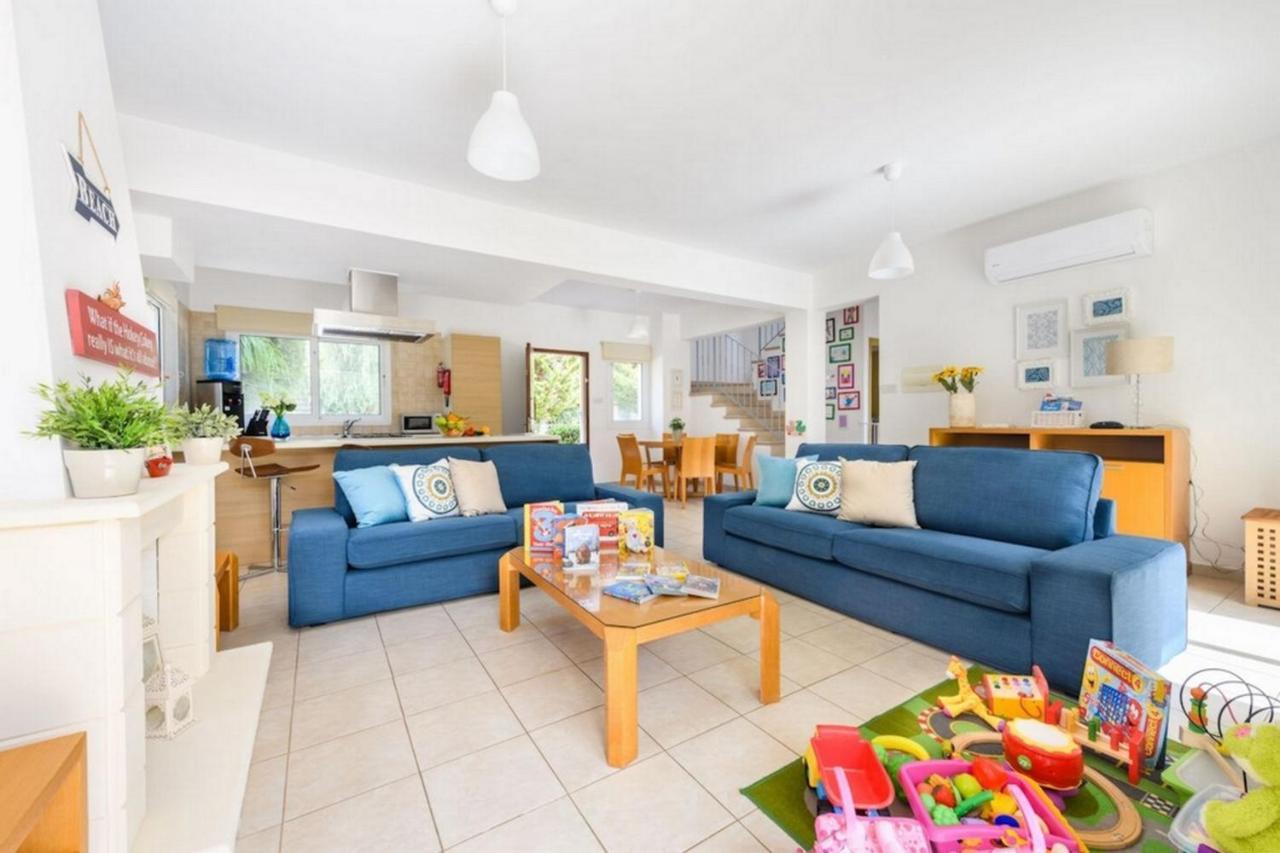 Protaras Villa Athamas Blue Dış mekan fotoğraf